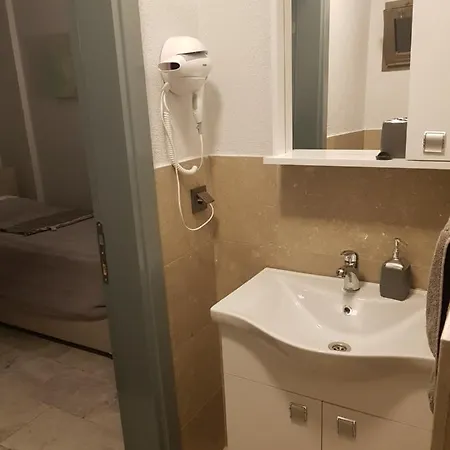 Gundogan Deniz Manzarali Olan Sakin Ve Huzurlu Villa