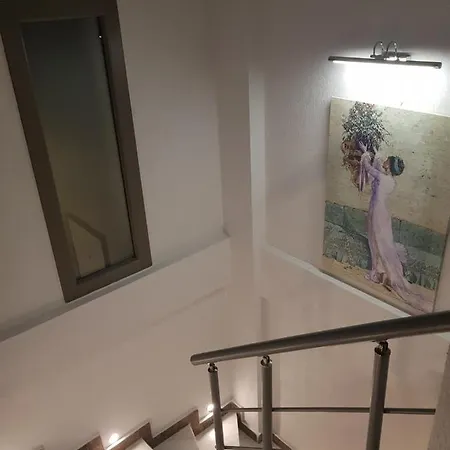 Gündoğan Deniz Manzaralı Olan Sakin Ve Huzurlu Villa